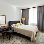 波斯尼亚豪斯宾馆 4*