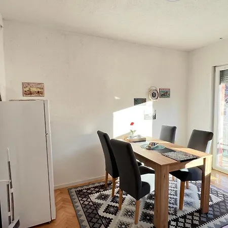 Bosnian House 4* Hrasnica