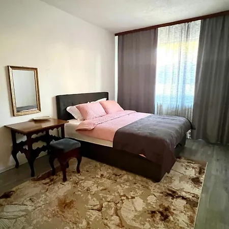 Πανσιόν Bosnian House 4*